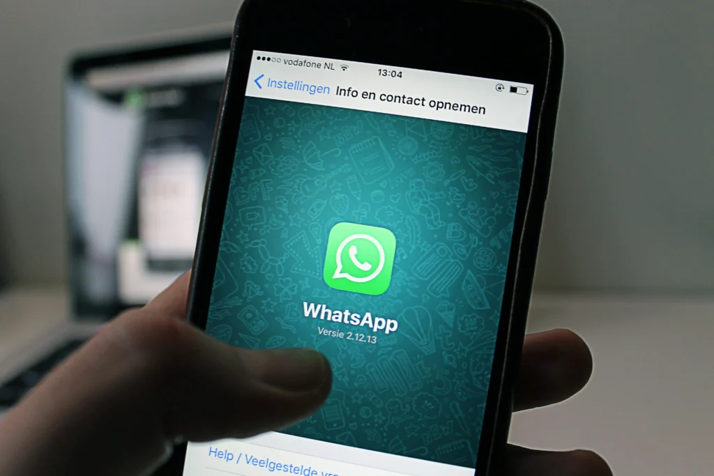 WhatsApp Gets a Chatbot